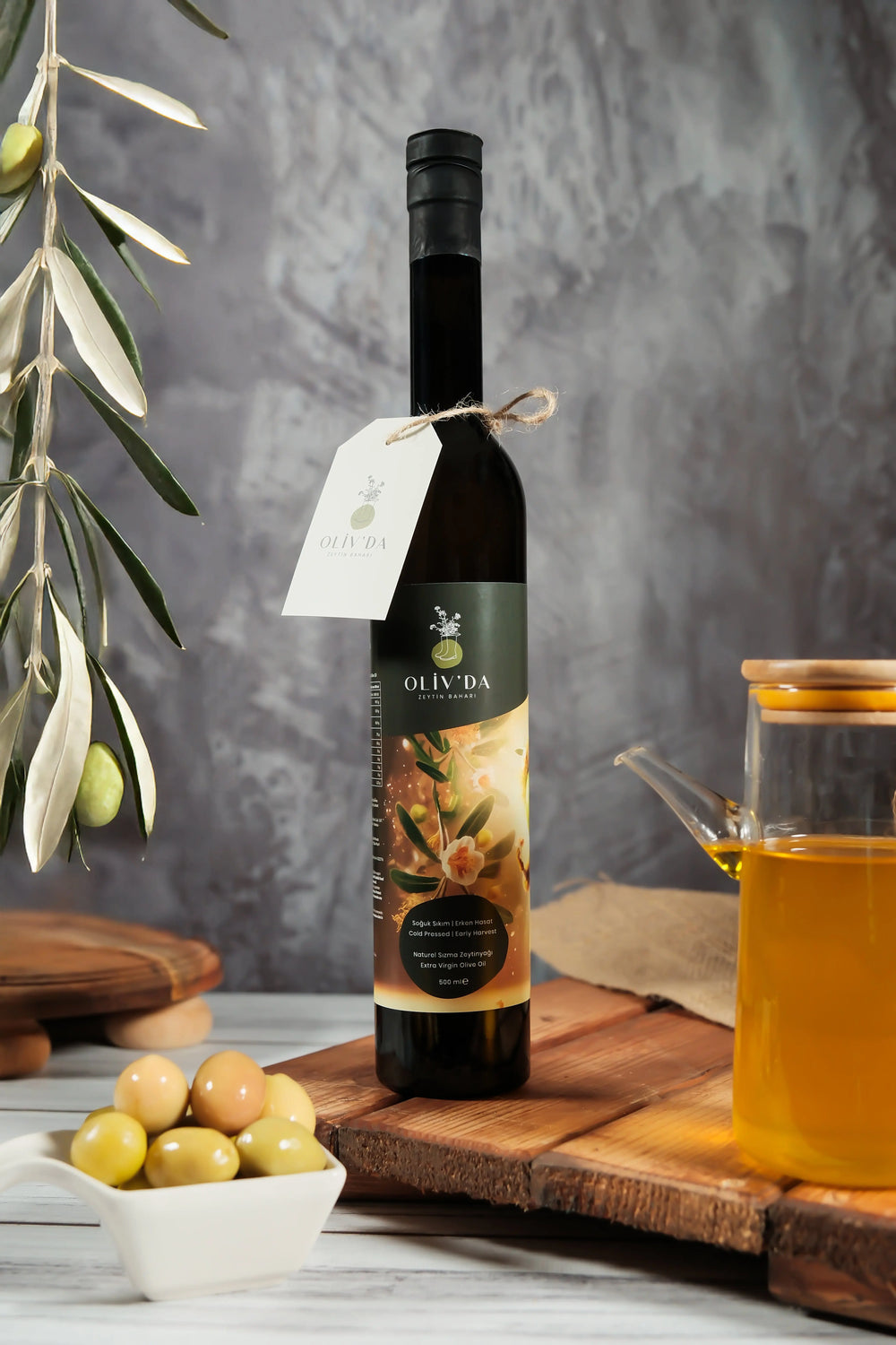 Oliv'da Yeni Nesil Erken Hasat Soğuk Sıkım Natürel Sızma Zeytinyağı 500ml - Oliv'da