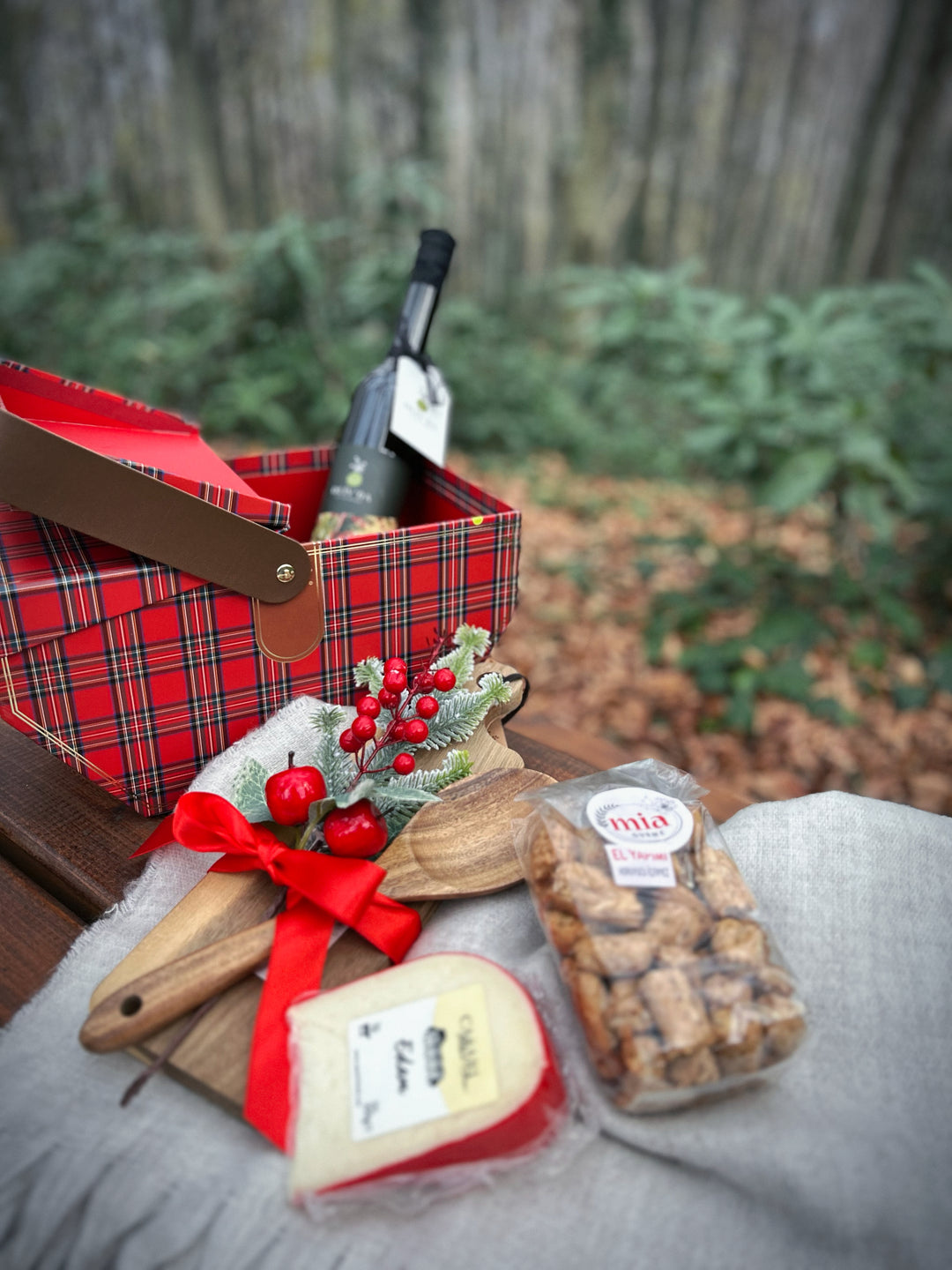 Ekose Piknik Sepetli Erken Hasat Zeytinyağı Hediye Seti