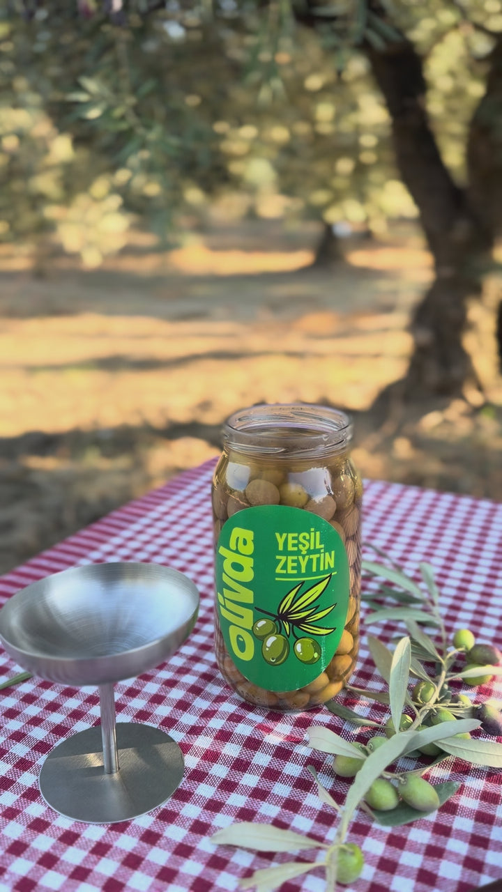 Zerkleinerte grüne Oliven 650 g